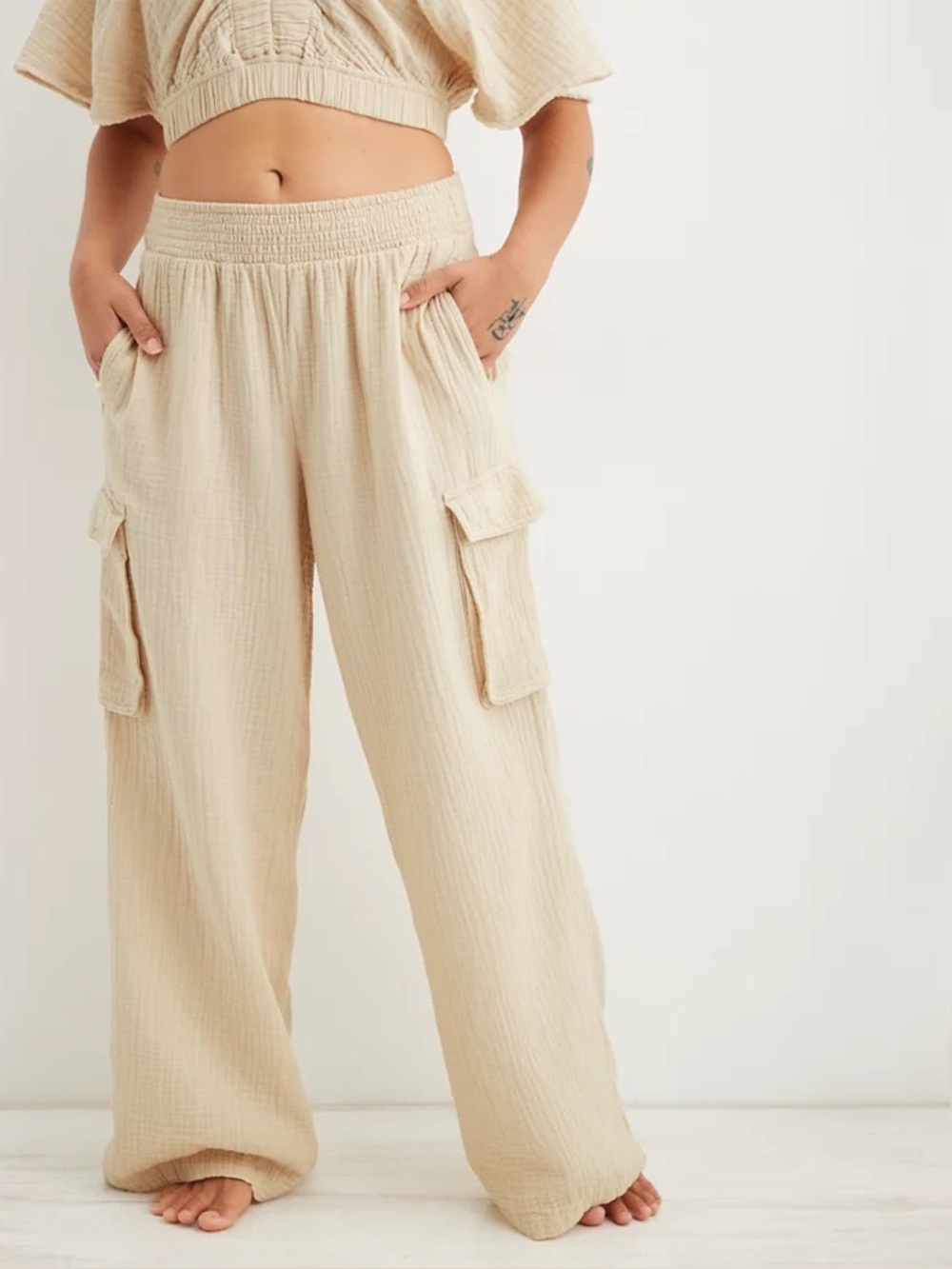 Aerie Gauzy High Waisted Cargo Pant NEW Soft Oat Size L